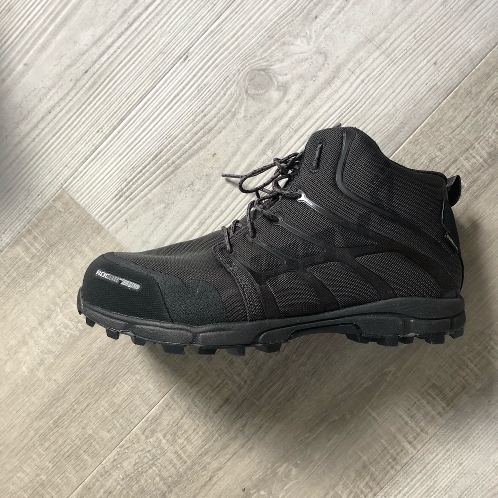 Inov roclite 288 GTX black goretex hiking boots